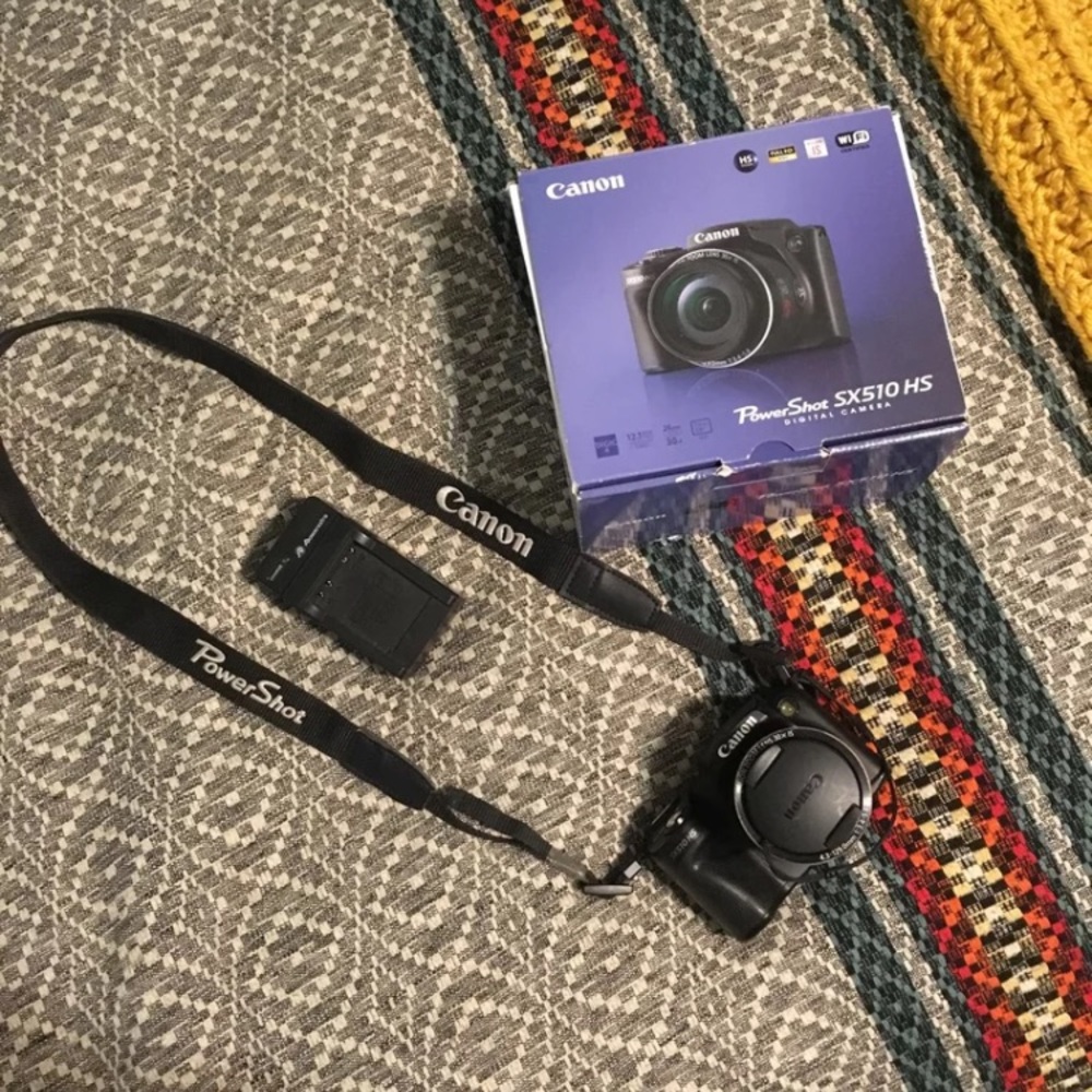 Excellent condition canon PowerShot sx510 hs - Picture 1 of 4